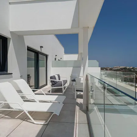 Via Celere 2326 With Sea View شقة *